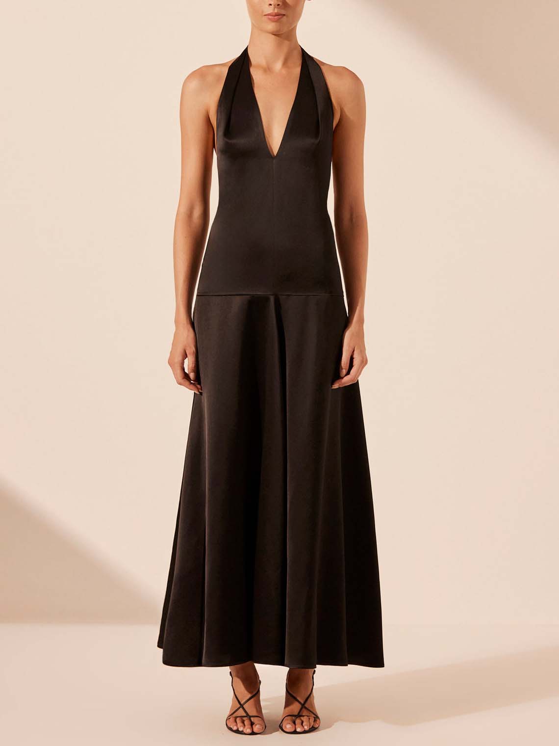 Elegant Deep V Neck Halter Maxi Dress