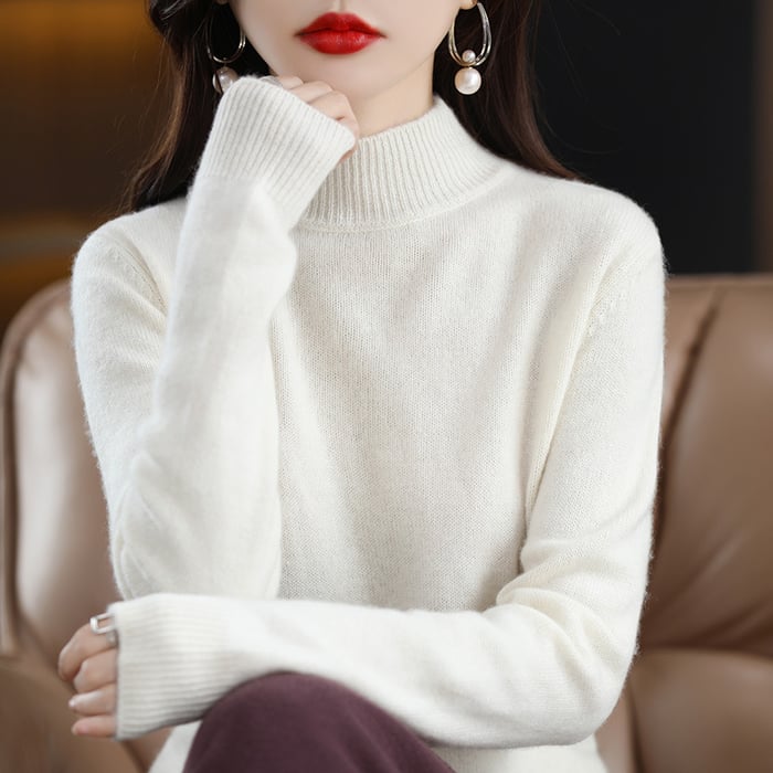 Claire | Cashmere Turtleneck Sweater