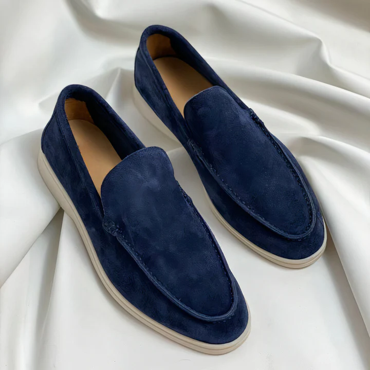 Classic Suède Loafers