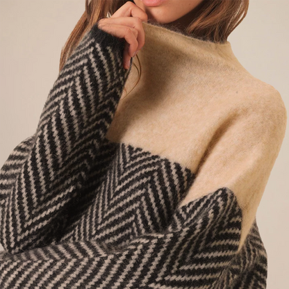 Latanya | Soft Turtleneck