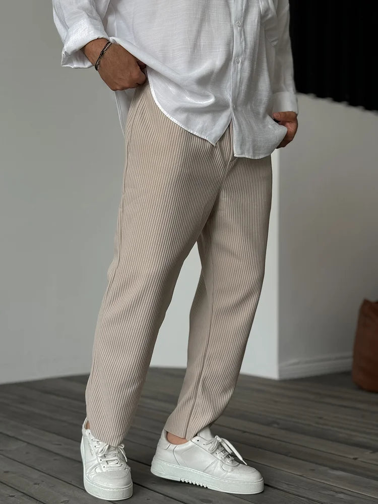 CAMDEN - MEN'S RELAXED PLEATED TROUSERS